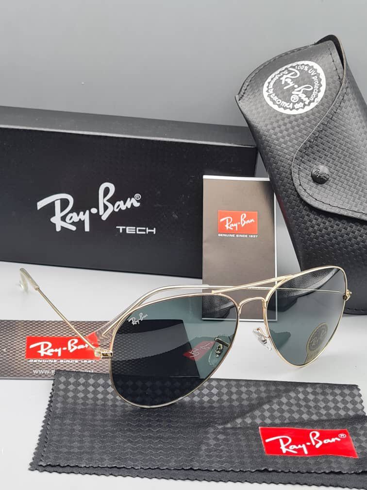RAY BAN